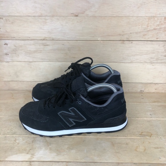 New Balance Shoes - New balance 574 classic shoe black, women’s size 9